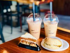 胡萝卜蛋糕-Cha Café and Bistro