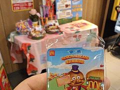 -麦当劳(宝山大厦店)