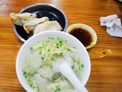 -黄阿姨锅贴大王(万航渡路店)