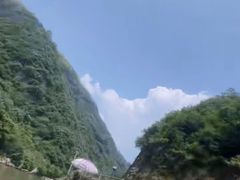 -安吉龙王山峡谷漂流