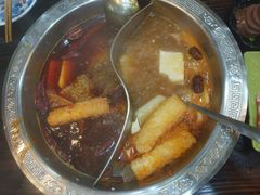 鸳鸯锅-练掌门·火锅&烧烤&烤鱼(北亭店)