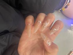 -雅洁美甲美睫