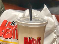 -The Habit Burger Grill 哈比特汉堡(爱琴海店)
