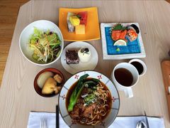 牛腩面-怡咖啡·自助餐·西安香格里拉