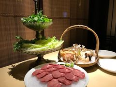 -余欢领鲜火锅(新街口店)