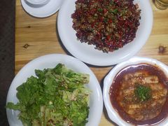 -勇猛子川菜馆(新军路店)