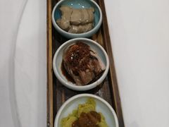 东兴特色小拼-东兴楼饭庄(六里桥店)