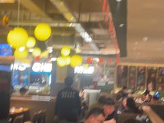 -六福烧烤酒馆(秦隆步行街店)