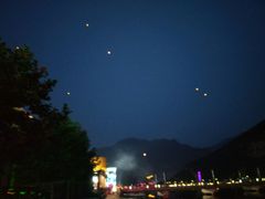 -百里峡七彩艺术小镇