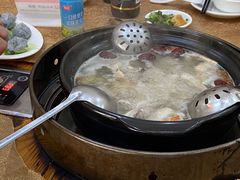 -濠轩阁特色生蚝火锅(水湾路店)