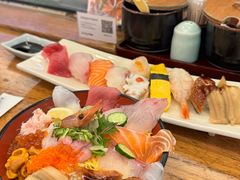 -元祖ぶっち切り寿司 魚心(三宫店)