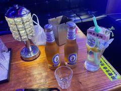 -喜鹊音乐酒馆(西街店)