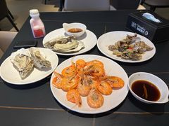 -涨巢·潮玩水疗局