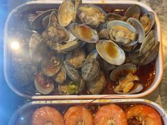 -华府九号海鲜烧烤大排档(龙域店)