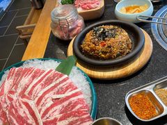 -韩烧牛中牛·甄选黑牛烤肉(黑金店)