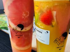 满杯水果四季春-喜茶(上海正大广场店)