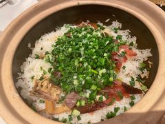 港式腊味煲仔饭-博多新记·粤菜(复兴店)