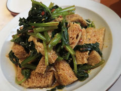 菠菜手工面筋-老周家酱卤猪蹄私房菜(克拉玛依西街店)