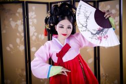 点击看大图 -九月鹰飞汉服摄影工作室