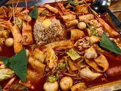 鱼饼火山炒年糕-包装马车·韩国料理·포장마차