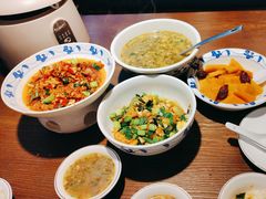 -八碗湘长沙市井菜(坡子街店)