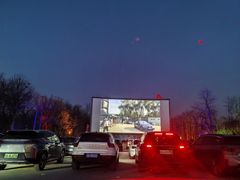 -枫花园汽车电影院(朝阳公园店)