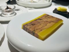 露杰鸭肝冻糕-Le Bistrot de Racine