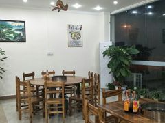 -15年老字号鑫鑫猪肚鸡·椰子鸡海南火锅(兴隆华侨农场店)