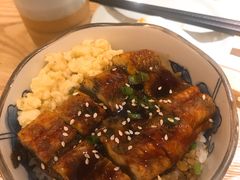 鳗鱼饭-初居食屋日式料理(万象城购物中心店)