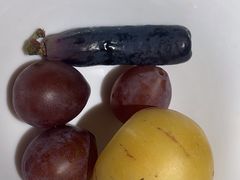 -雍容荟活帝王蟹活龙虾自助(苏宁旗舰店)