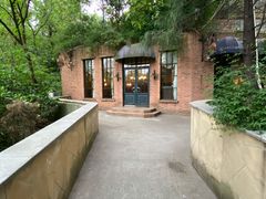 -宝莱纳啤酒花园餐厅PAULANER BRAUHAUS Nanjing(广州路店)