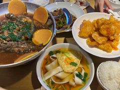 -关东小磨东北菜(上海长风大悦城店)