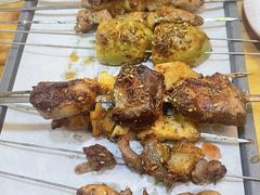 -亿牌牌东北烧烤(怀特店)