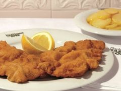维也纳炸猪排-Plachuttas Gasthaus zur Oper