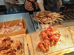 -四囍码头海鲜烧烤自助火锅(外滩南京东路悦荟广场店)