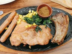 特制拼盘（羊排鸡排烤肠）-萨莉亚意式餐厅(金隅嘉品mall店)