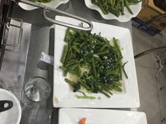 -郭记原生态烤羊腿(长宁路店)