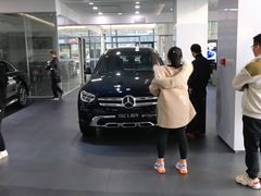 -浙江星杭奔驰4S店(海创园店)