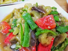 凉拌茄子-苏莱特色牛骨滩羊手抓馆(长城东街总店)