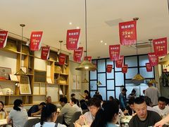 -镇南锅盖面馆(解放路店)