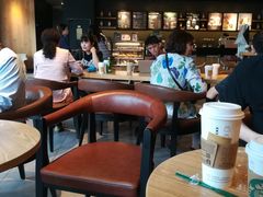 大堂-星巴克臻选(莘庄仲盛店)