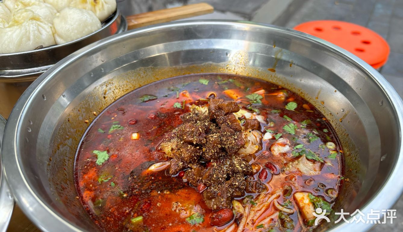 好吃的酸菜米线--王菊面馆