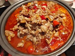 -龙巢盱眙龙虾·牛蛙·烧烤宵夜(八卦岭店)