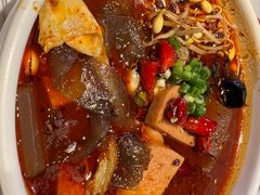 -渝是乎酸菜鱼(龙旗购物中心店)