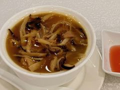 碗仔翅-金鮀岛潮州酒家