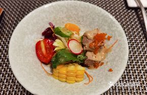 Foie Gras Caviar Salad