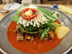 -喇喇排骨火锅·传统韩式脊骨汤(望京西园总店)