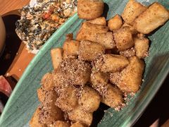 -包整·丝娃娃(一览甲秀楼风景店)