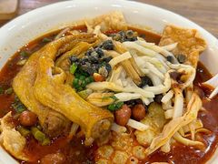 -丽丽三鲜螺蛳粉(田林路店)