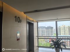 -优医视平价眼镜蔡司依视路折扣工厂店(德胜门店)